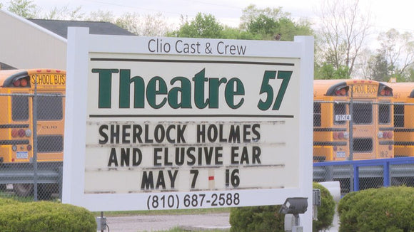 ABC News - Theatre opens back up with Sherlock Holmes Play